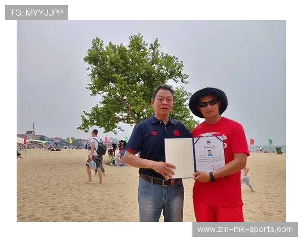 国际游泳协会在青训中推广校园救生员认证与水上安全常态化，游泳救生员培训机构